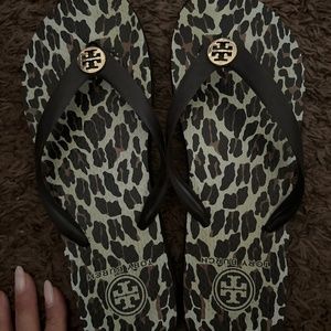 Tory Burch leopard flip flop